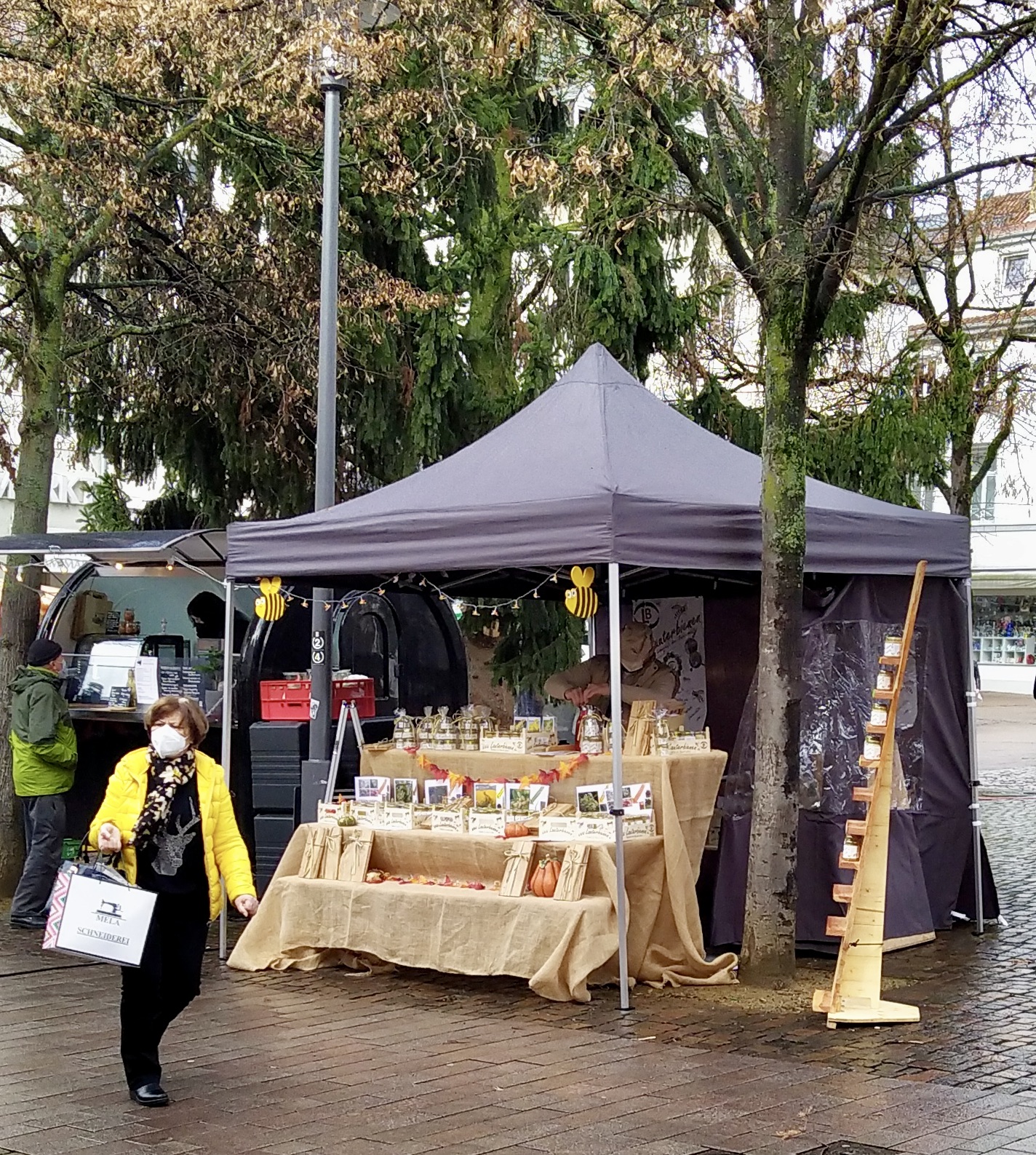 EF558410-58CE-40F9-A621-DF3A1EC40128_1_201_a